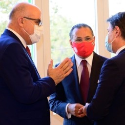 Conte au Dr. Mehdi: L’Italie confirme son soutien au dispositif sanitaire tunisien face au Covid-19 