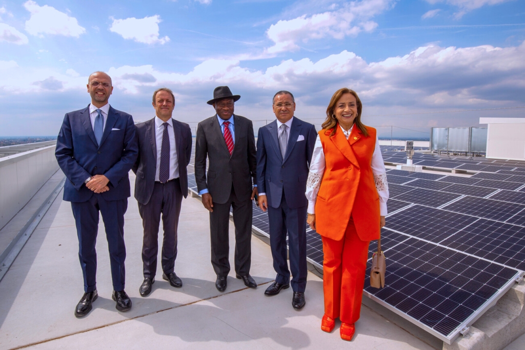Milano. L’ex presidente della Nigeria e la commissaria dell’Unione africana per le infrastrutture e l’energia visitano il nuovo Ospedale Galeazzi-Sant’Ambrogio a Mind