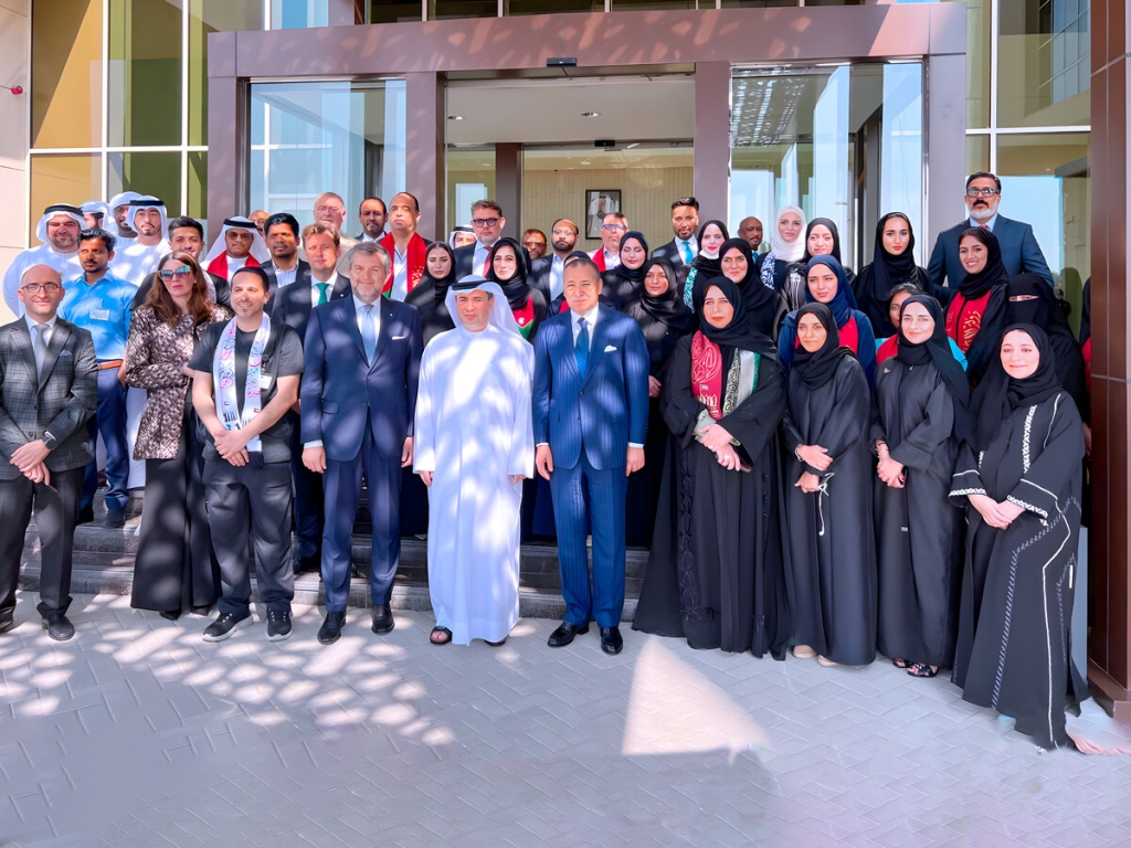 Visit the Sharjah Healthcare city and Sharjah Health Authority on the occasion of the United Arab Emirates Flag Day
